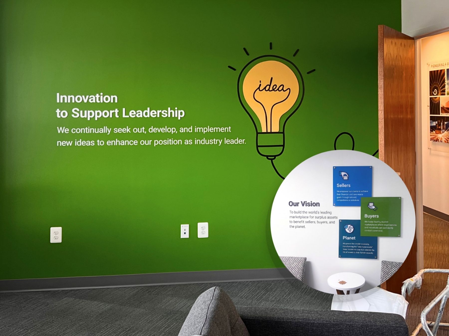 Office environmental graphics, Liquidity Services
